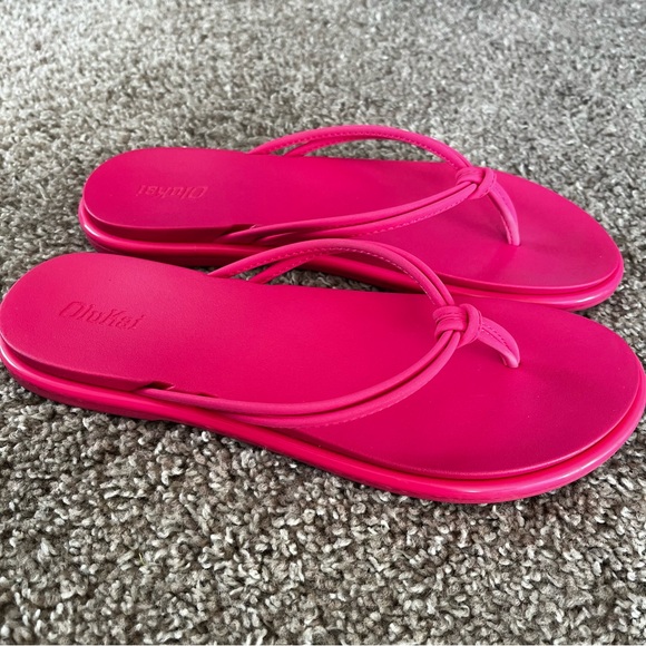 OluKai Aka Pink Sandals SZ9 - Picture 2 of 5